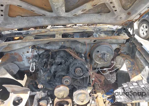 2006 Chevrolet Silverado 1500 Lt1 из США, поврежденный, VIN 2GCEK13Z861290212